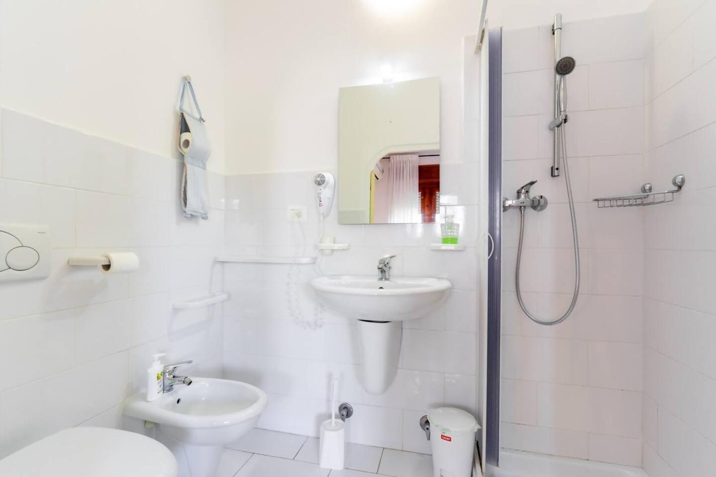 B&B Marchese By Vivimy Marina di Mancaversa Quarto foto