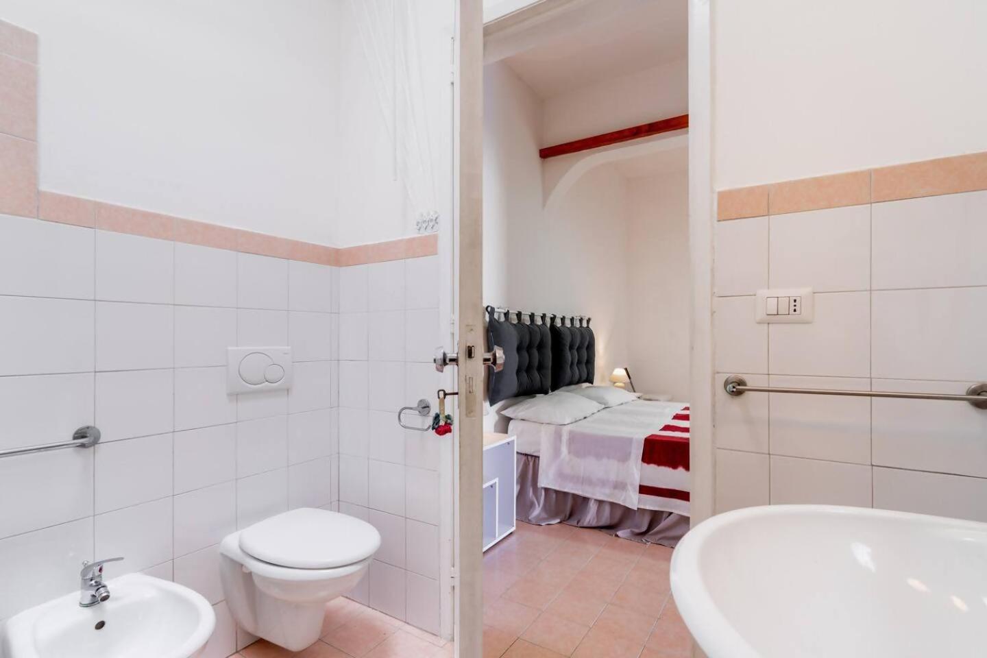 B&B Marchese By Vivimy Marina di Mancaversa Quarto foto