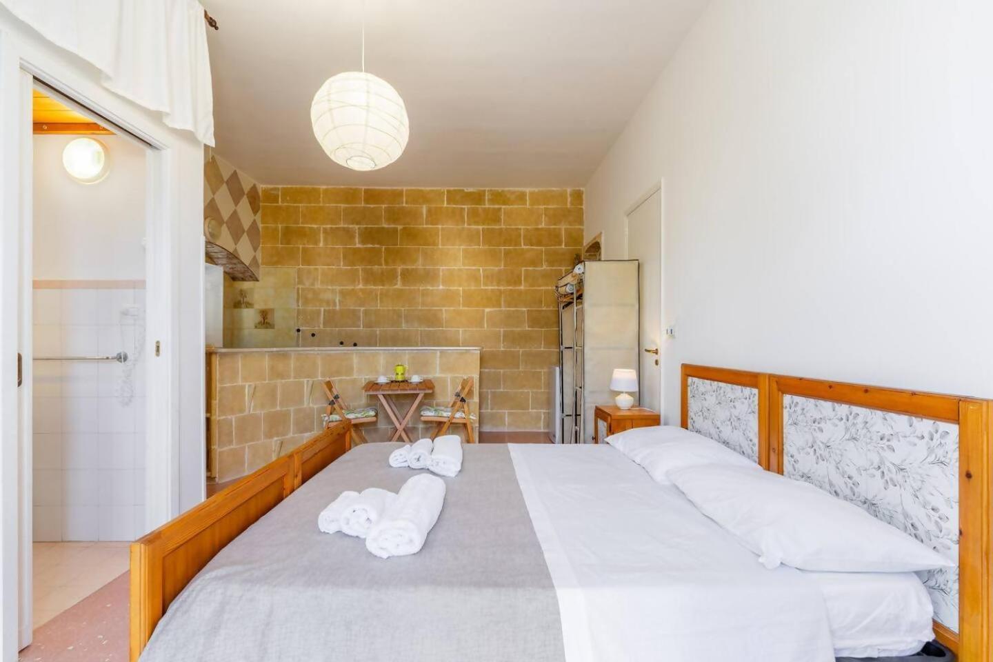 B&B Marchese By Vivimy Marina di Mancaversa Quarto foto