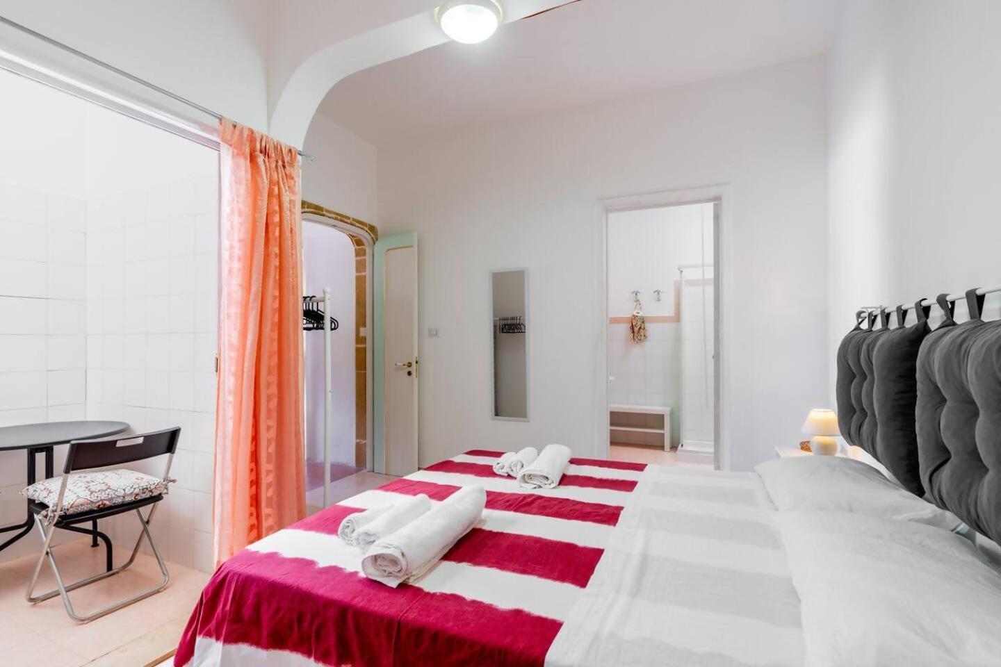 B&B Marchese By Vivimy Marina di Mancaversa Quarto foto